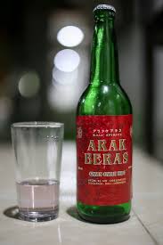 Een veilige fles Arak uit de supermarkt.